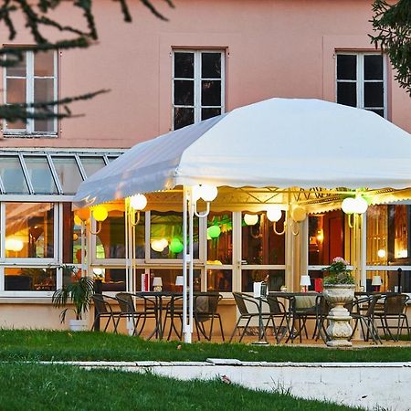 Logis Auberge Du Port Bazeilles Eksteriør billede